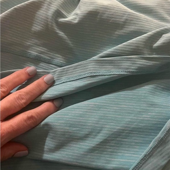 Lululemon Turbo Racerback Tank Size 4 - Picture 9 of 9